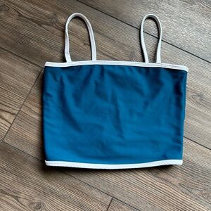 Women’s FIVE Dancewear turquoise blue sports bra/top size Small.